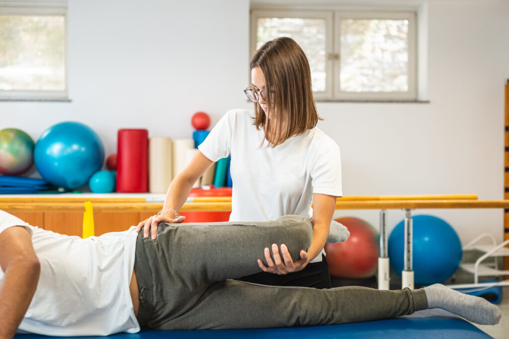 Get Hip and Knee Pain Relief From Our Physical Therapists Today!
